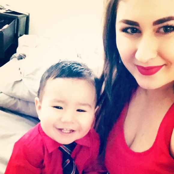 Meet your Posher, Rachel - Picture 1 of 1